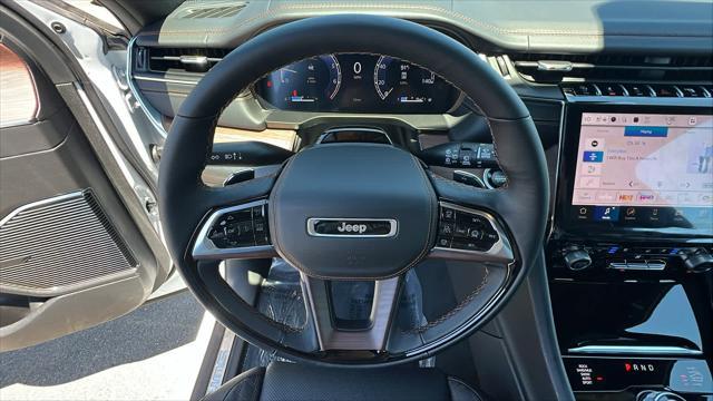 new 2025 Jeep Grand Cherokee car, priced at $62,500