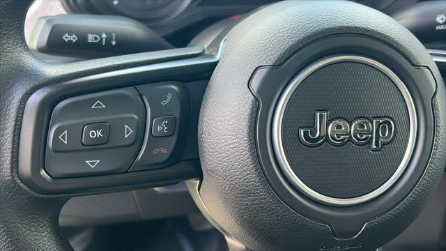 new 2025 Jeep Gladiator car, priced at $42,500