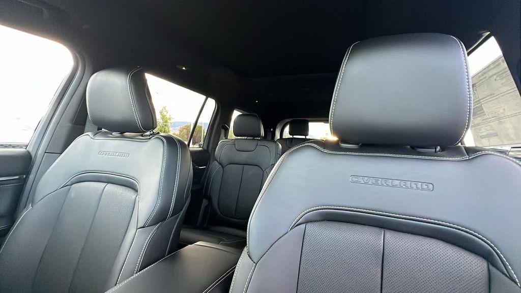new 2025 Jeep Grand Cherokee L car, priced at $55,300