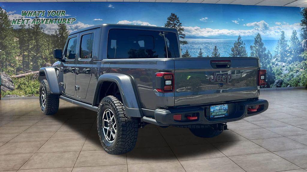 new 2025 Jeep Gladiator car, priced at $50,400