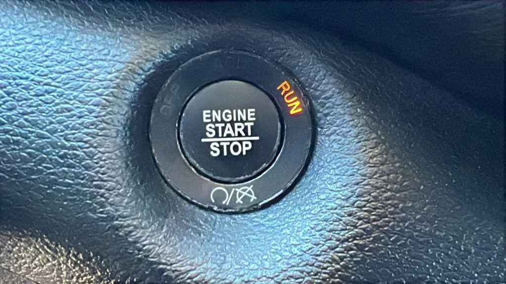 used 2023 Jeep Cherokee car, priced at $21,980