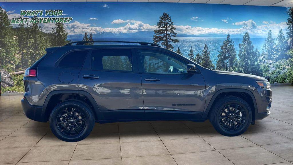 used 2023 Jeep Cherokee car, priced at $21,980