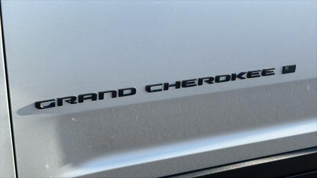 new 2025 Jeep Grand Cherokee L car, priced at $44,880