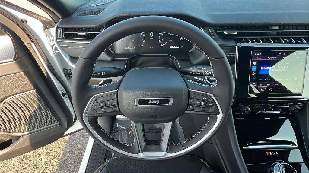 new 2025 Jeep Grand Cherokee L car, priced at $43,000