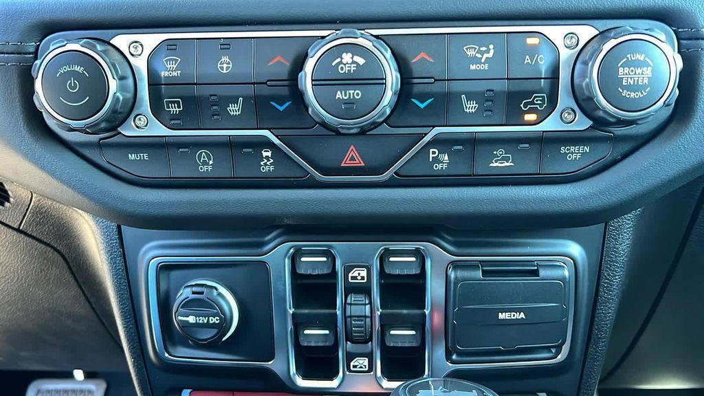 new 2026 Jeep Wrangler car, priced at $61,943