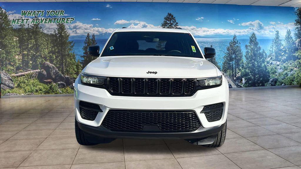 used 2023 Jeep Grand Cherokee car, priced at $31,980