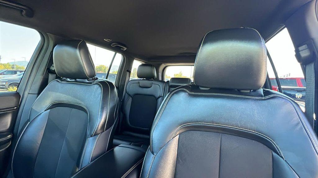 used 2023 Jeep Grand Cherokee car, priced at $31,980