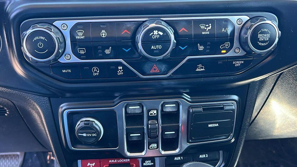 used 2022 Jeep Gladiator car, priced at $39,980