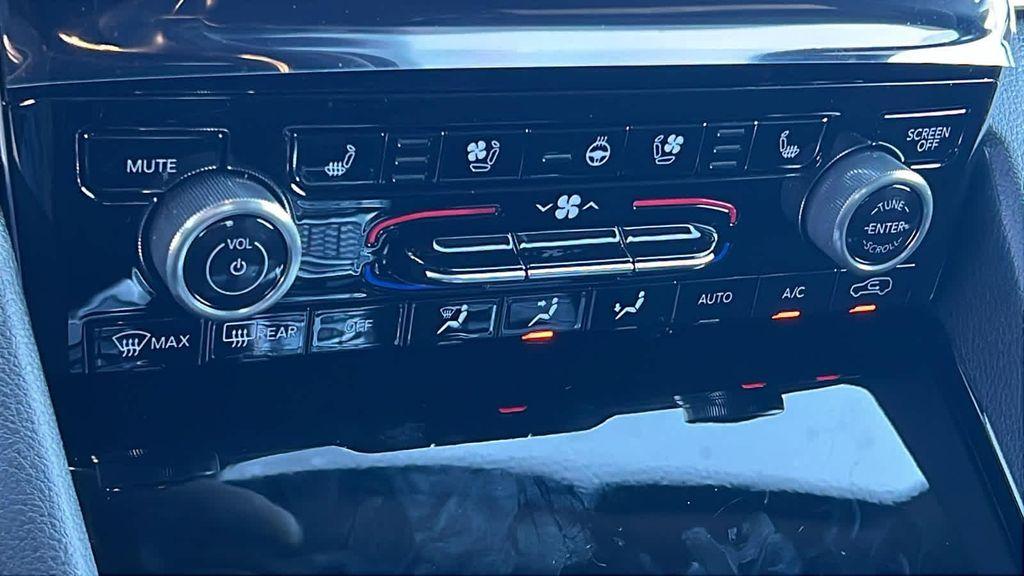 new 2025 Jeep Grand Cherokee car, priced at $60,350