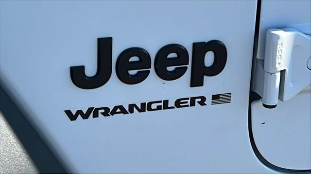 new 2025 Jeep Wrangler car, priced at $52,480