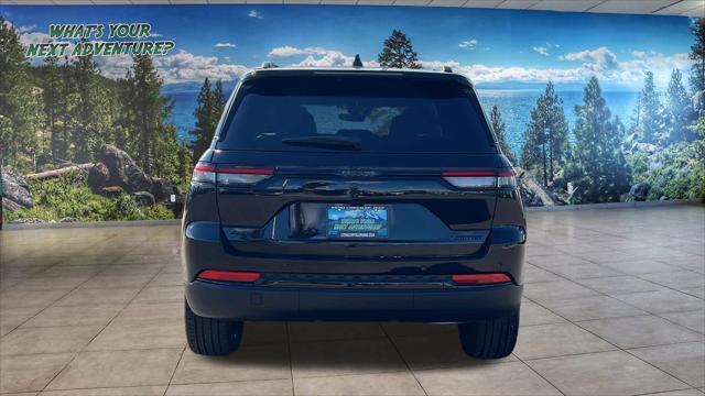 new 2025 Jeep Grand Cherokee car, priced at $48,400