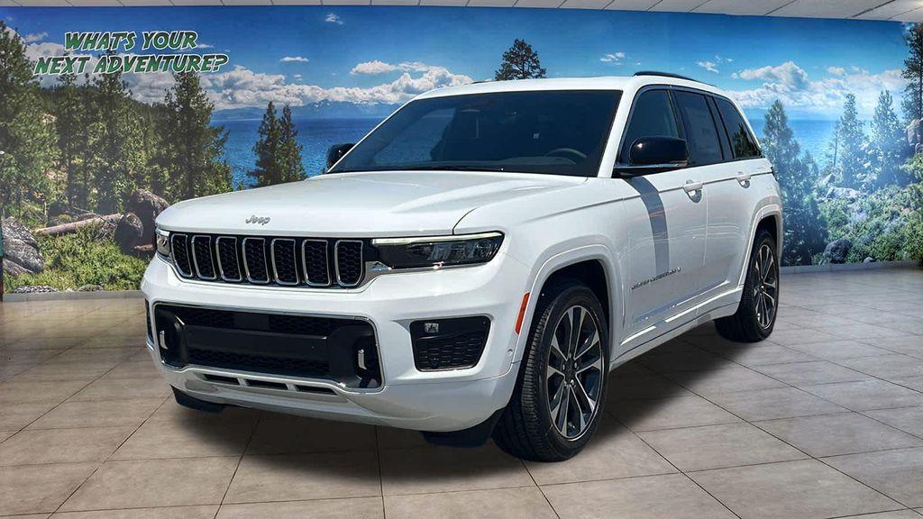 new 2025 Jeep Grand Cherokee car, priced at $55,700