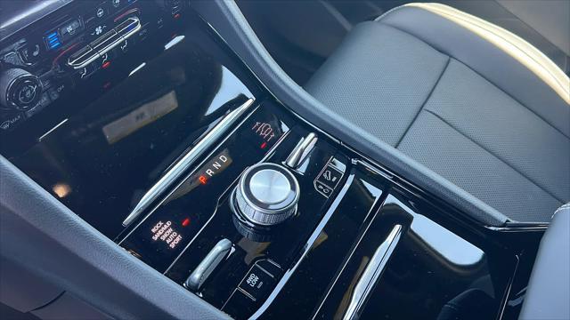new 2025 Jeep Grand Cherokee car, priced at $56,000