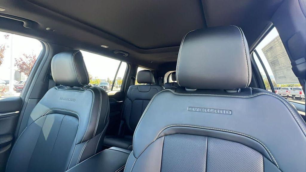 new 2025 Jeep Grand Cherokee L car, priced at $55,300