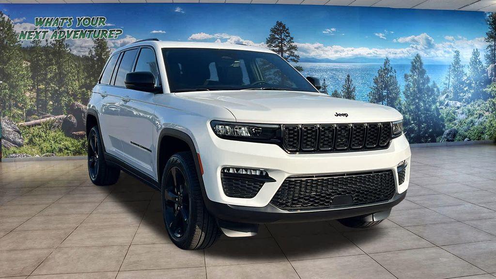 new 2025 Jeep Grand Cherokee car, priced at $48,250