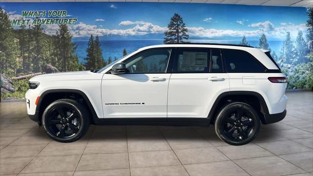 new 2025 Jeep Grand Cherokee car, priced at $48,000