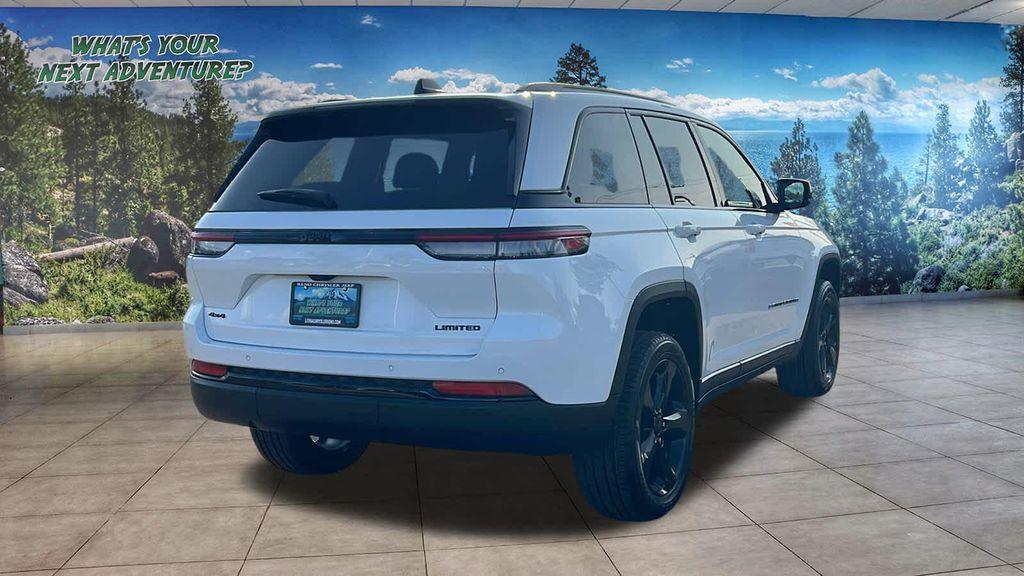 new 2025 Jeep Grand Cherokee car, priced at $48,250