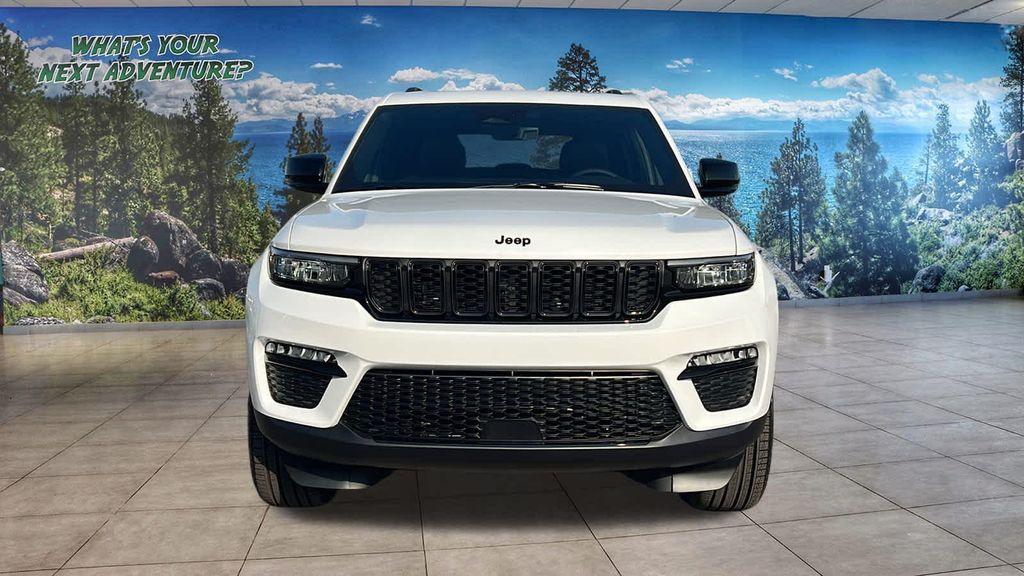 new 2025 Jeep Grand Cherokee car, priced at $48,250