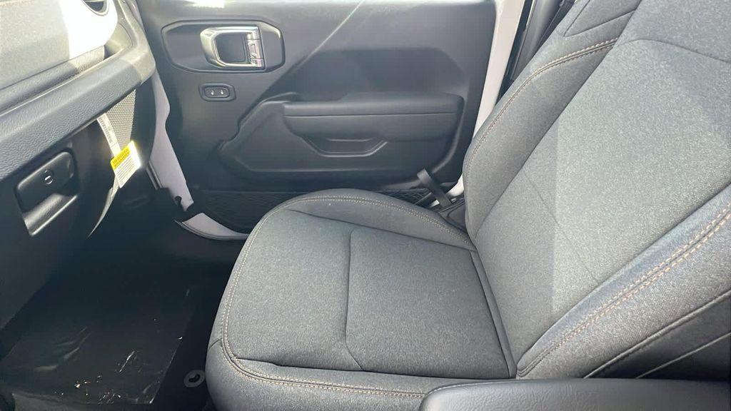 new 2026 Jeep Wrangler car, priced at $49,123