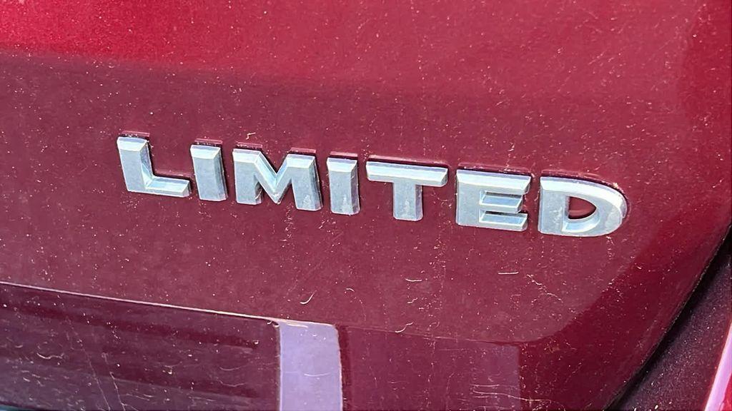 used 2019 Jeep Grand Cherokee car, priced at $25,680