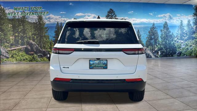 new 2025 Jeep Grand Cherokee car, priced at $39,000