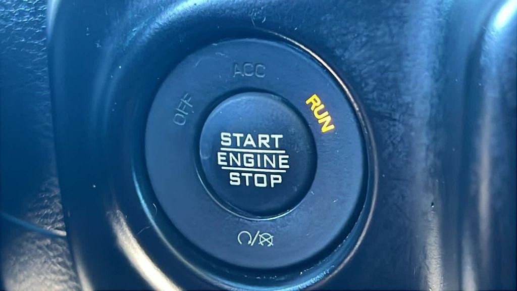 used 2022 Jeep Gladiator car, priced at $32,480