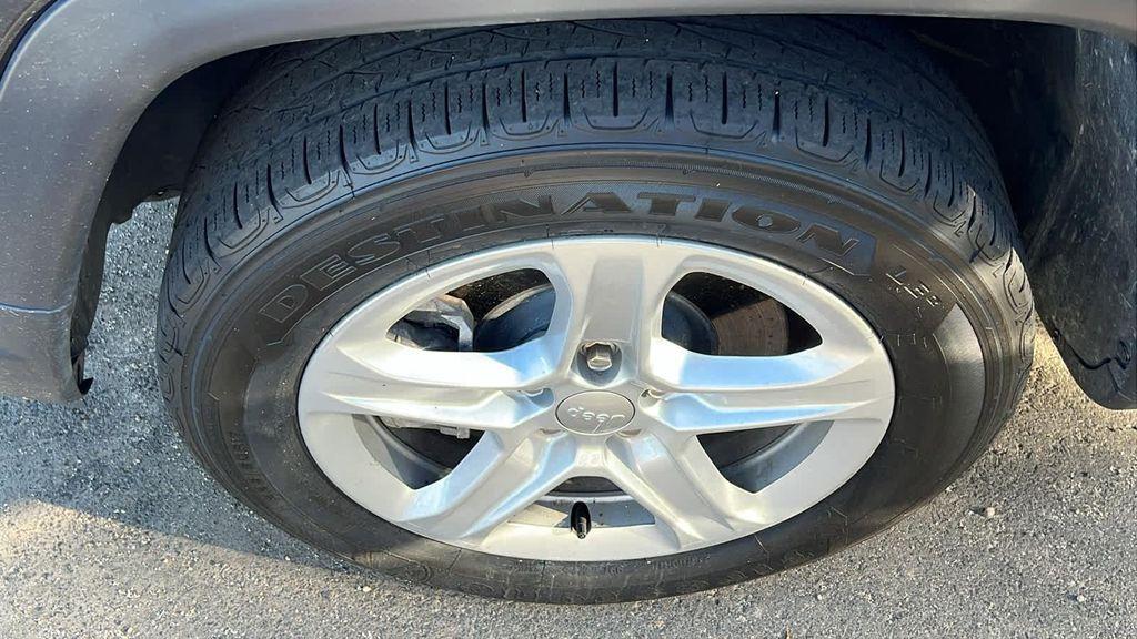 used 2023 Jeep Compass car, priced at $22,980