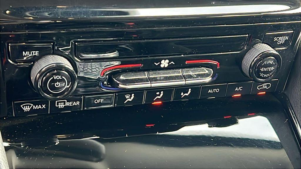 used 2023 Jeep Grand Cherokee L car, priced at $26,980