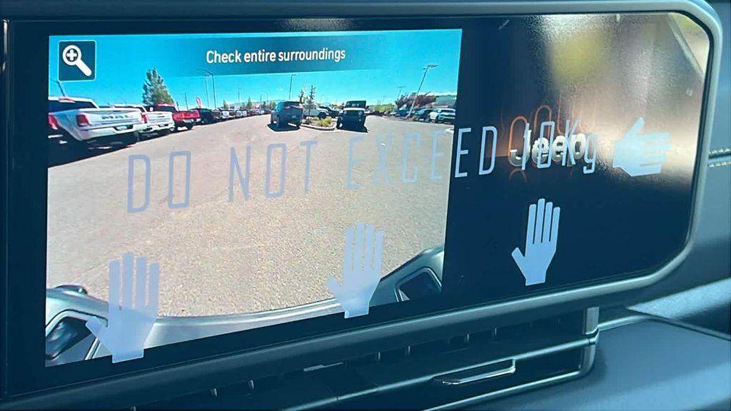 new 2025 Jeep Gladiator car, priced at $44,448