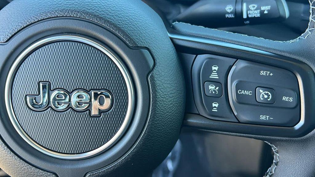 new 2025 Jeep Gladiator car, priced at $44,448