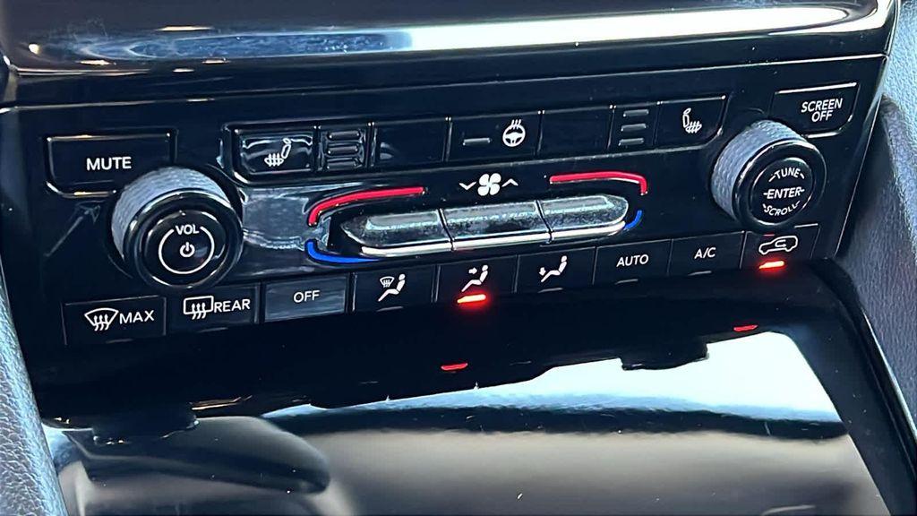 used 2022 Jeep Grand Cherokee L car, priced at $26,680