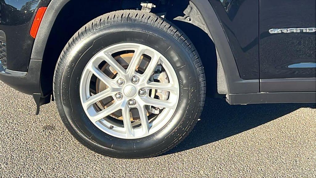 used 2022 Jeep Grand Cherokee L car, priced at $26,680