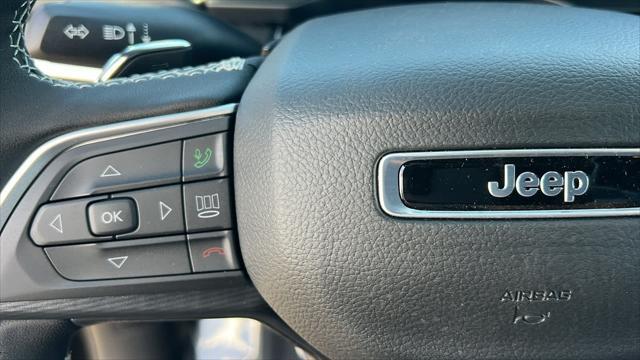 new 2025 Jeep Grand Cherokee L car, priced at $44,000