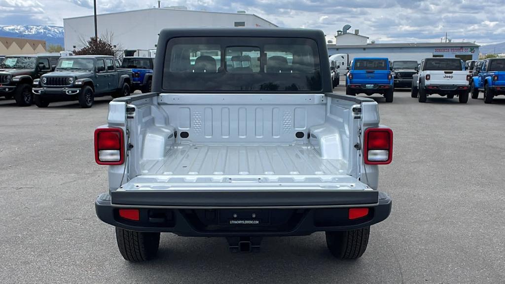 new 2024 Jeep Gladiator car, priced at $43,480