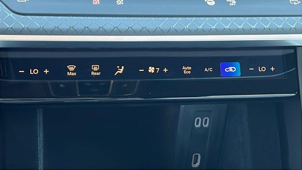 new 2025 Jeep Wagoneer S car, priced at $60,050