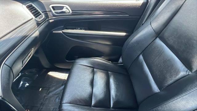 used 2022 Jeep Grand Cherokee car, priced at $34,980