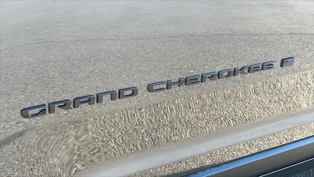 new 2025 Jeep Grand Cherokee car, priced at $42,880