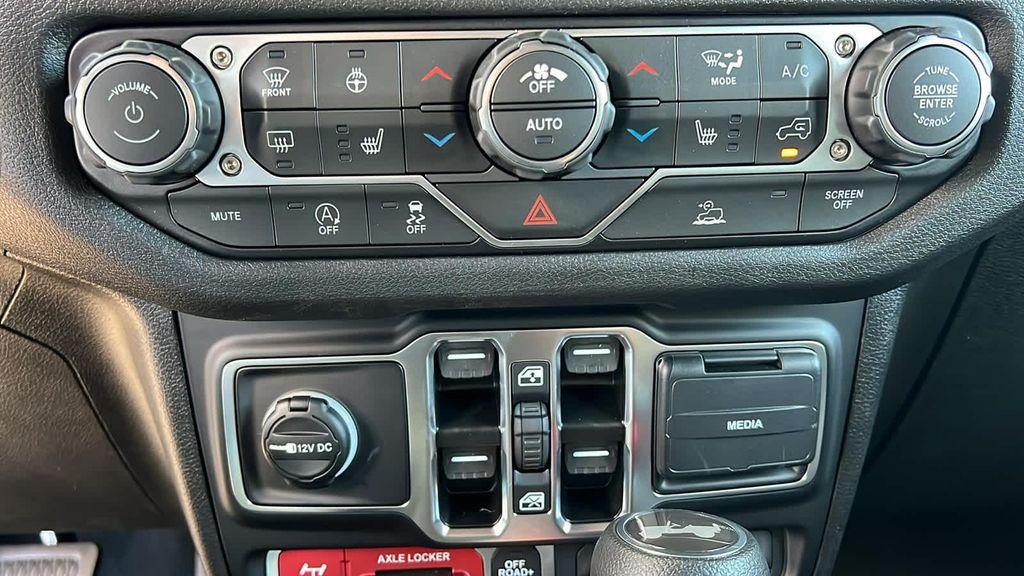 new 2026 Jeep Wrangler car, priced at $58,304