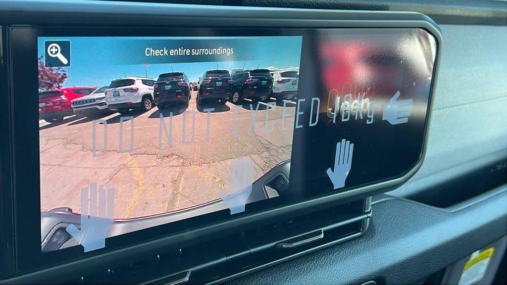 new 2025 Jeep Gladiator car, priced at $42,000