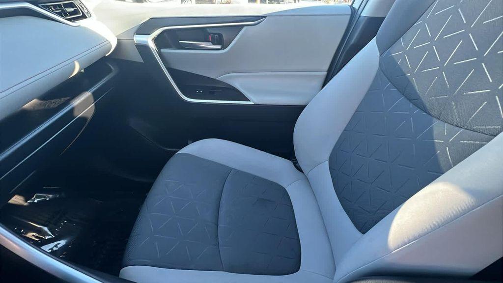used 2020 Toyota RAV4 car, priced at $27,480