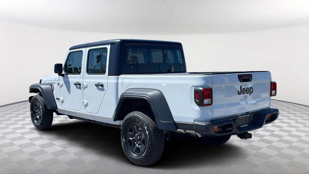 new 2024 Jeep Gladiator car, priced at $42,980