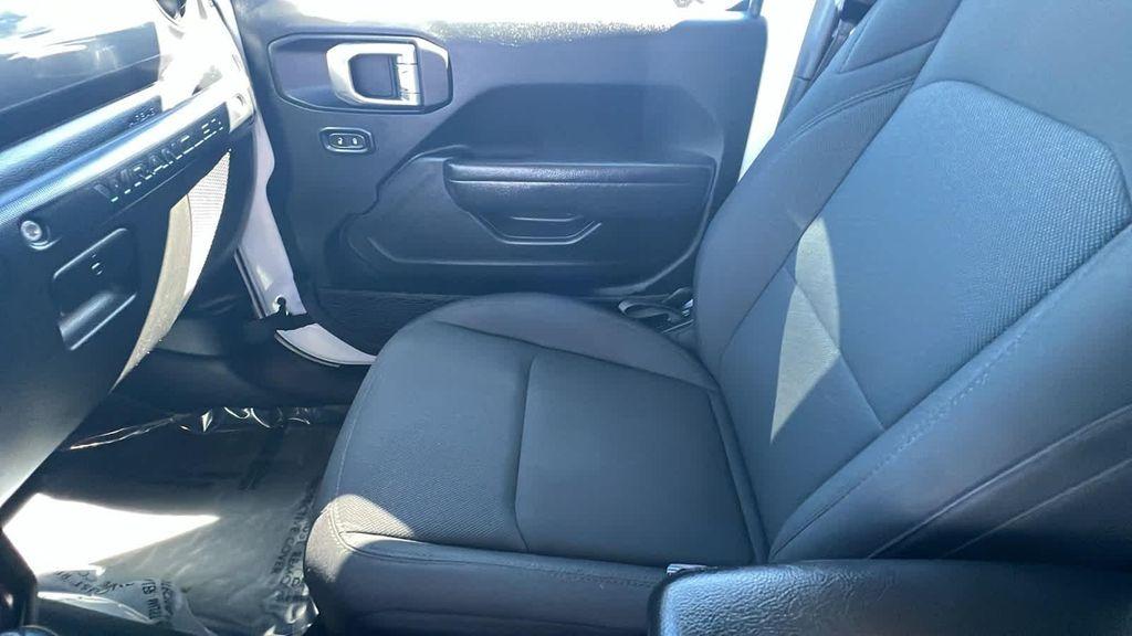 used 2022 Jeep Wrangler Unlimited car, priced at $30,980