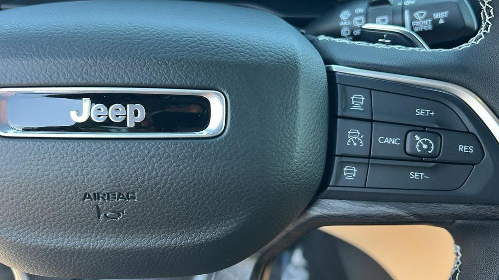 new 2025 Jeep Grand Cherokee L car, priced at $53,500