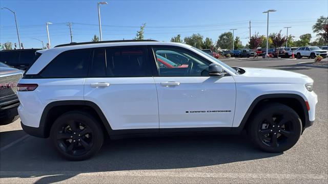 used 2024 Jeep Grand Cherokee car, priced at $42,480