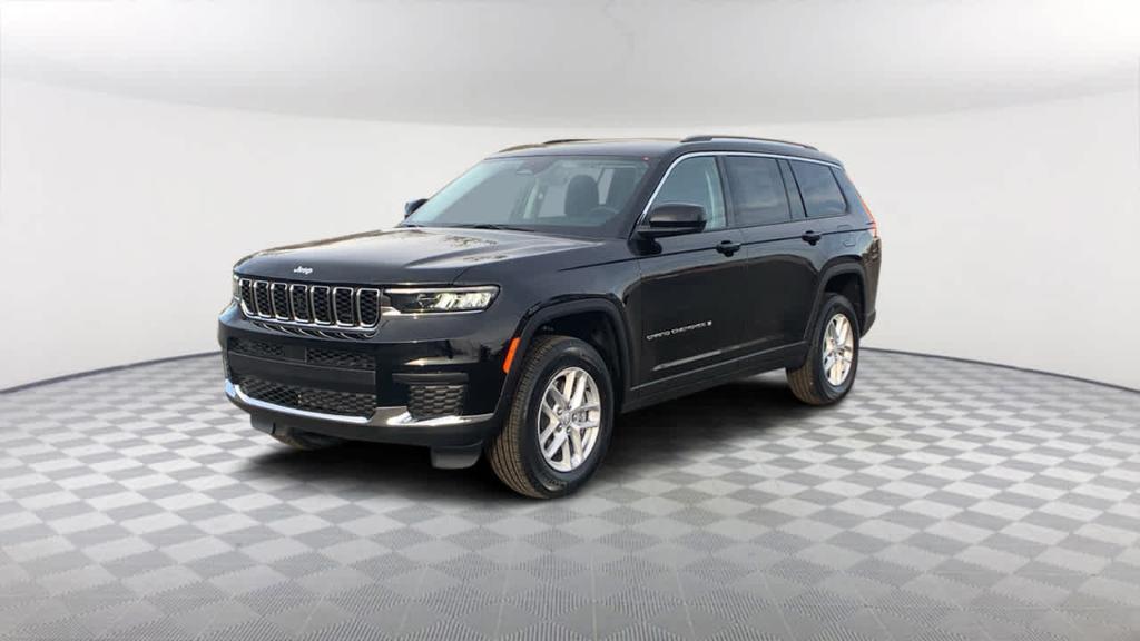 new 2024 Jeep Grand Cherokee L car, priced at $37,480