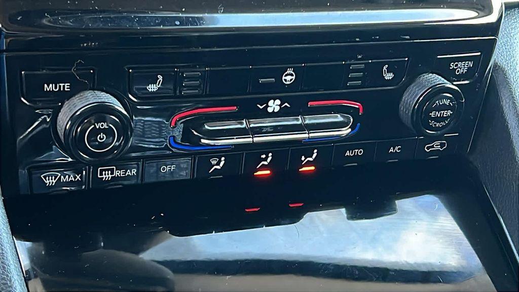 used 2022 Jeep Grand Cherokee L car, priced at $26,980