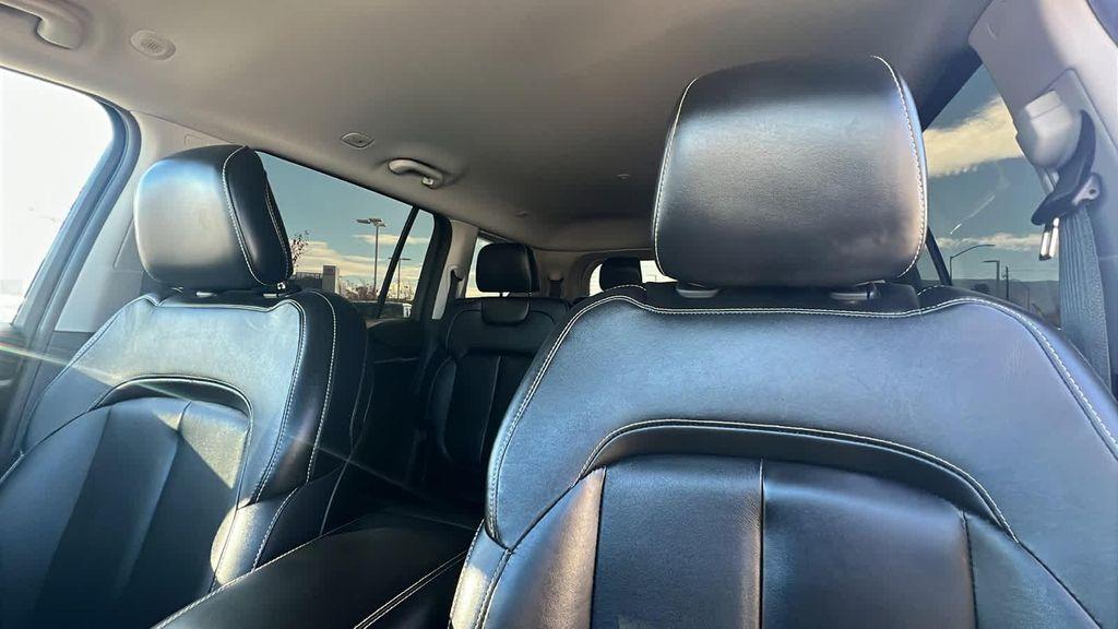 used 2022 Jeep Grand Cherokee L car, priced at $26,980