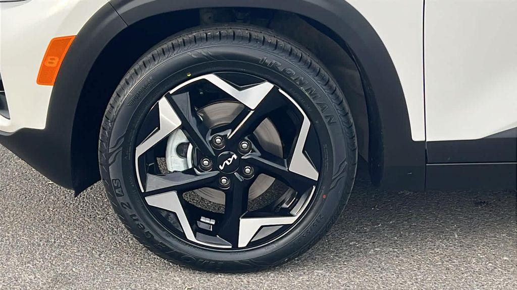 used 2024 Kia Seltos car, priced at $21,480