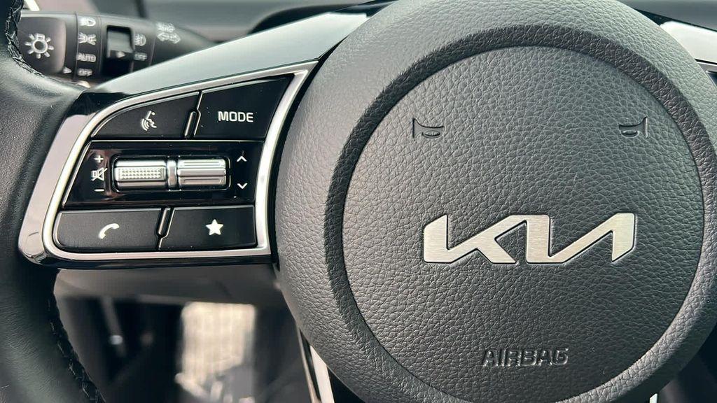 used 2024 Kia Seltos car, priced at $21,480