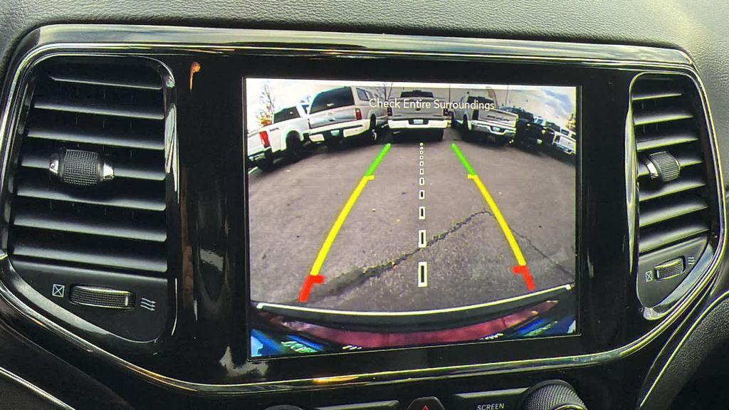 used 2022 Jeep Grand Cherokee car, priced at $25,980